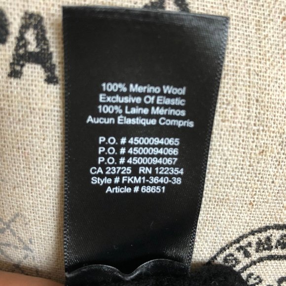 Aritzia Babaton Black Sweater 100% Merino wool - Picture 6 of 6